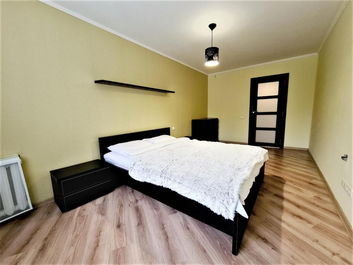 90-Avenue Apartments Черновцы Экстерьер фото