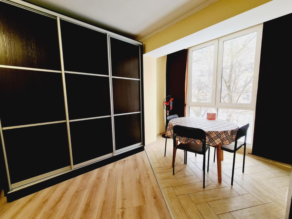 90-Avenue Apartments Черновцы Экстерьер фото