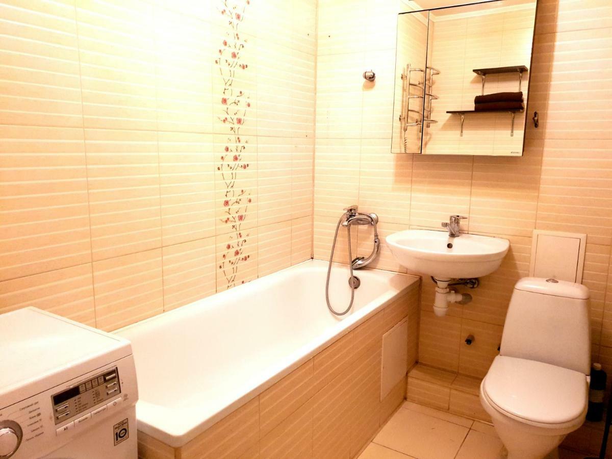 90-Avenue Apartments Черновцы Экстерьер фото